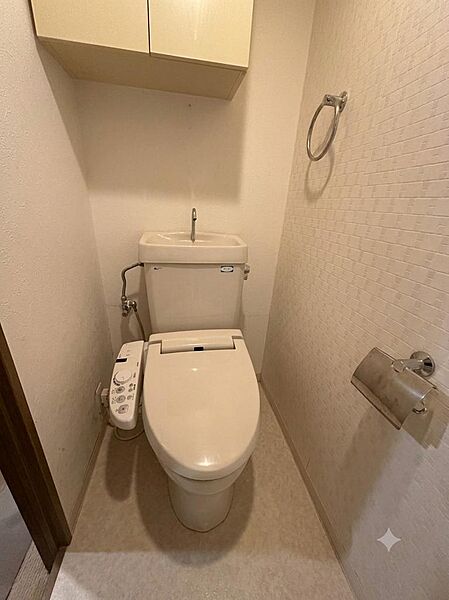 トイレを拡大表示
