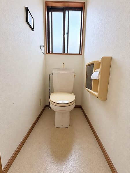 トイレを拡大表示