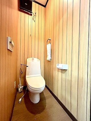 2階トイレです...