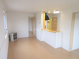 ストーンウェル 201 2階2LDKのリビング/ダイニング