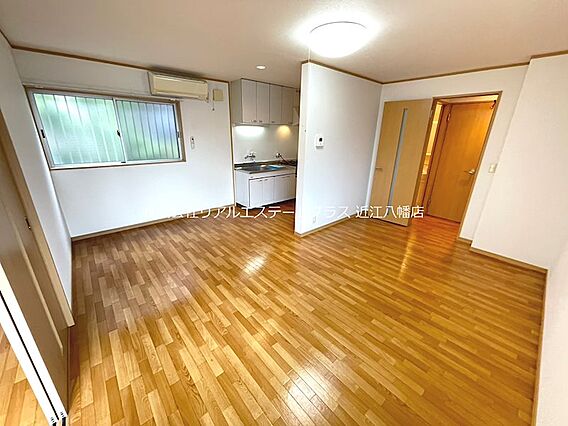 イーグル_内装_1