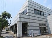 滋賀銀行愛知川支店（977m）