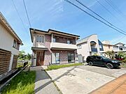 【リフォーム中】別角度外観写真です。クリーニングを行います。