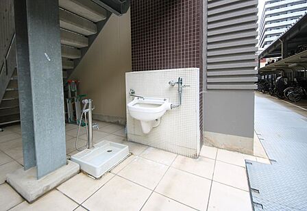 可愛いペットも一緒に暮らせます♪散歩帰りに嬉しい足洗い場も完備!※1住戸2匹まで