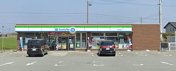 画像19:ファミリーマート 松阪出間町店（1703m）