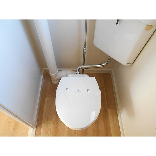 トイレ：温水洗浄暖房便座　新設
