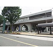 役所「三鷹市役所まで1320m」