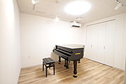 音楽スタジオ（予約制・有料）
