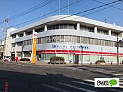 郵便局「館林本町郵便局まで830m」