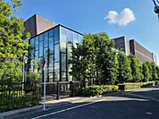 私立武蔵野音楽大学江古田キャンパス（442m）