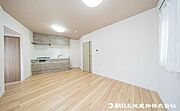 【リビング】家族との時間、自分の時間を大切にできる空間はここにあります。ご家族だんらんの時間をどうぞ！