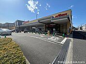 ヨークフーズ　戸塚深谷町店　約1000ｍ　9時00分～22時00分までお仕事帰りにも便利にです？？？