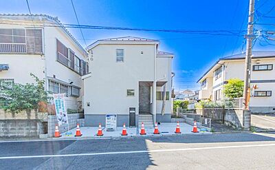 外観:【外観】流行に左右されず将来にわたって価値が継続する佇まい!良好な住環境が保たれたエリアで新生活を! 外観:【外観】流行に左右されず将来にわたって価値が継続する佇まい!良好な住環境が保たれたエリアで新生活を!