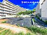 その他：【外観】閑静な住宅地で子育て世帯の方はきっと喜んで頂ける環境。毎日のお散歩も快適な緑に恵まれたエリア