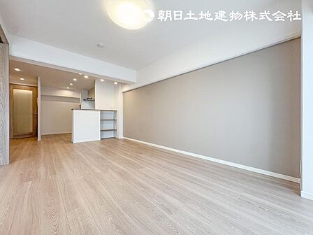 【リビング】子供たちが元気に走り回っている空間が出来上がる！