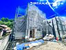 外観：【外観】閑静な住宅地で子育て世帯の方はきっと喜んで頂ける環境。毎日のお散歩も快適な緑に恵まれたエリア