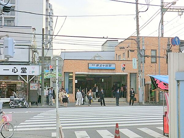 周辺