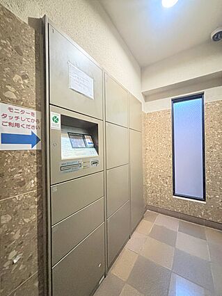 宅配ボックス