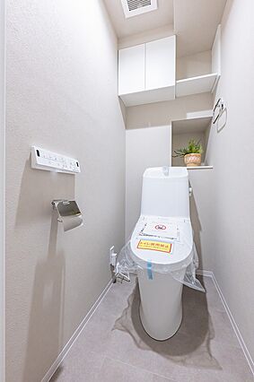 吊戸棚付きトイ...