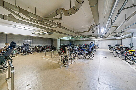 駐輪場（一住戸...