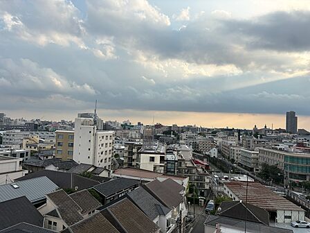 南西側バルコニーから南西側撮影
