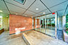 エントランス：マンション出入口