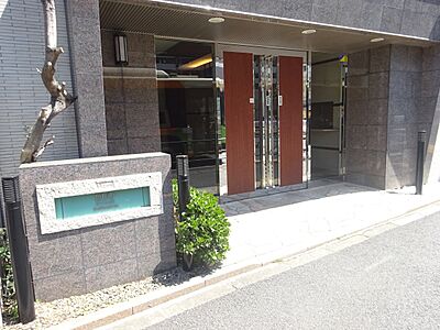 外観:エントランス外観 外観:エントランス外観