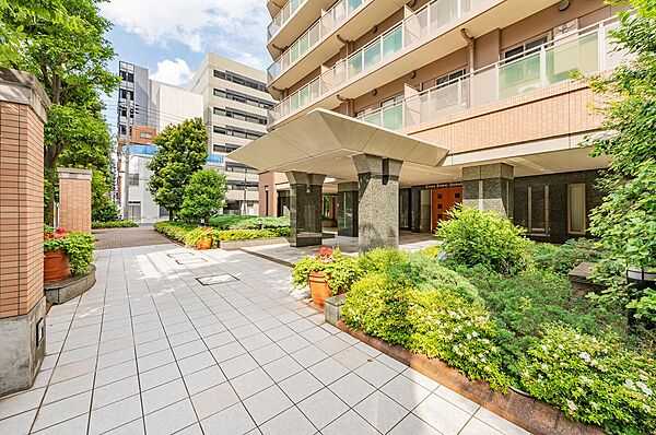 エントランスを拡大表示