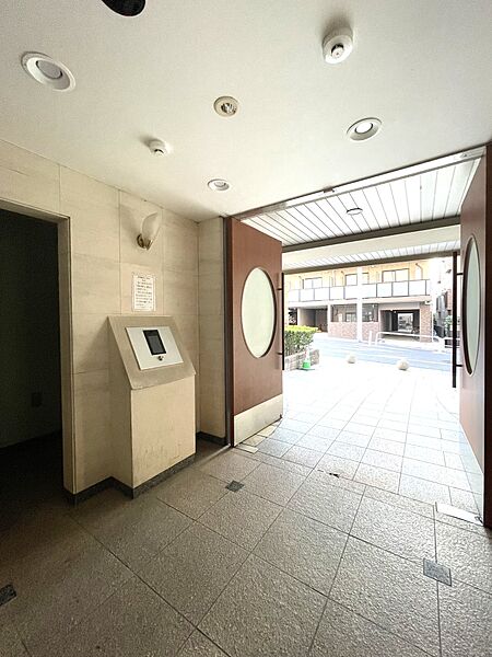 エントランスを拡大表示