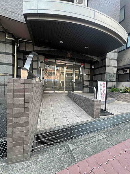 エントランスを拡大表示