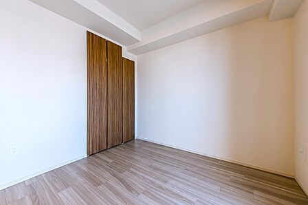 現在は、子供の遊び場として利用している洋室3です。