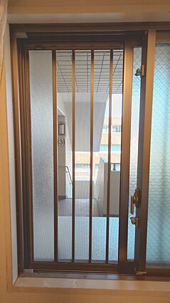 北側洋室窓のル...