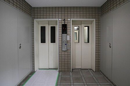 エレベーター