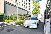 入居者専用「テスラ」カーシェアリング。使いたい時だけ利用でき維持費など車にかかる負担を軽減できます。