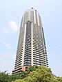 地上56階建て...
