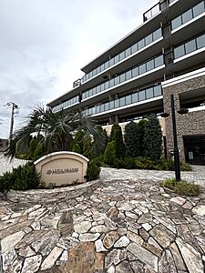 外観:総戸数154戸 7階建て タイル張りの建物外観 外観:総戸数154戸 7階建て タイル張りの建物外観