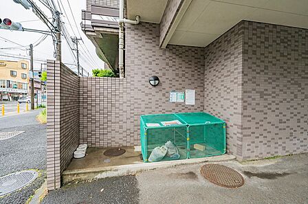 ゴミ捨て場