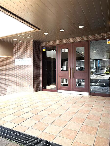 エントランスを拡大表示