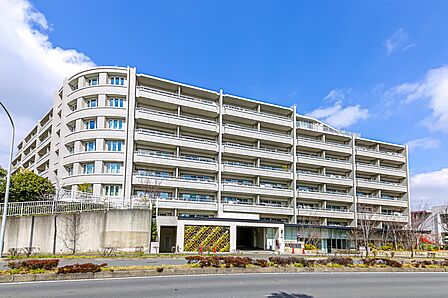 総戸数221世帯のビッグコミュニティ　共用施設のあるFront Plaza Court