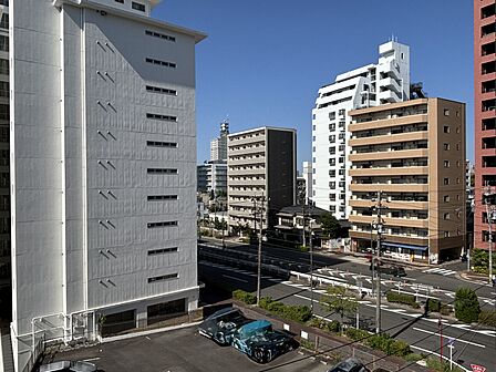 南向きバルコニーから南西方面眺望