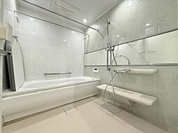 浴室は1620サイズ、浴室換気乾燥機付