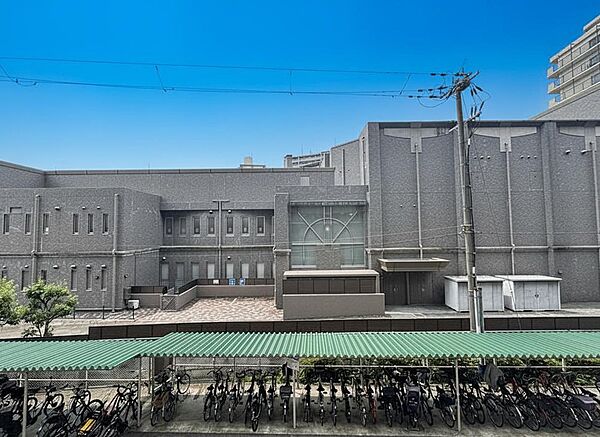 バルコニーを拡大表示