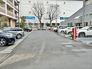 現地南側駐車場　総駐車台数101台（機械式90台・平置11台）