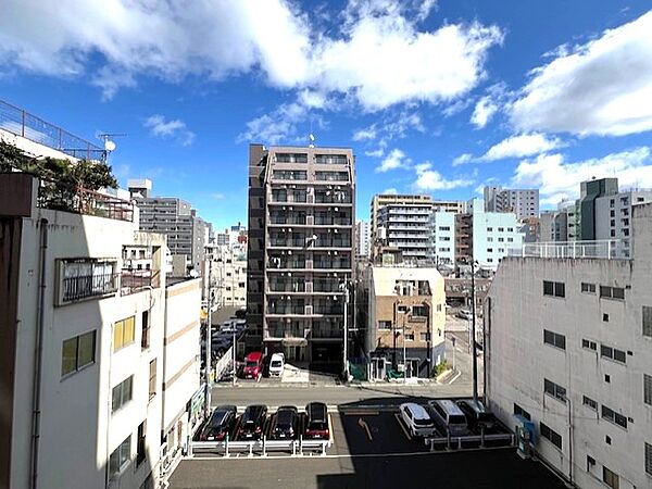 バルコニーを拡大表示