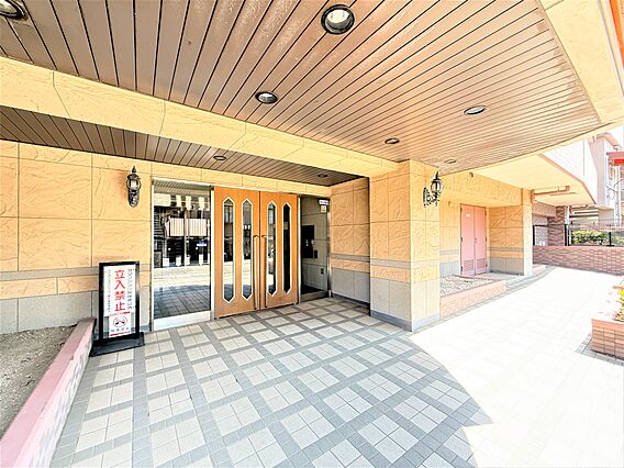 エントランス