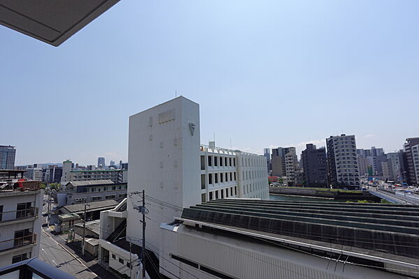 バルコニーを拡大表示