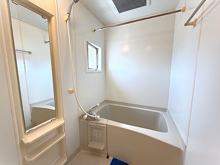 換気ができる小窓あり