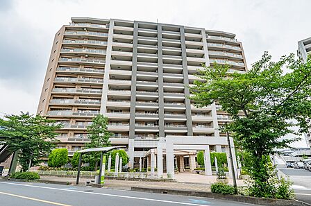 外観写真(総戸数257戸の大規模物件)