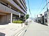 その他：マンション前面道路