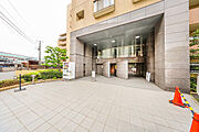 マンション出入口